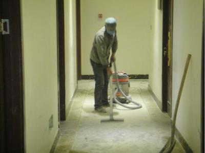 開荒保潔服務 打造潔凈新環(huán)境的專業(yè)選擇